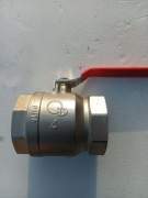 Zawór kulowy 4 cale GW / GW z dławikiem DN 100 mosiężny kurek 4 '' rączka