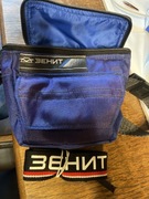 Oryginalny pasek oraz torba do aparatu Zenit (napis w dwóch językach )