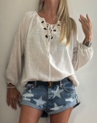 Śliczna bluzka firmy 303 Avenue 