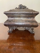 Srebrna cukiernica Bidermaier