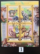 Znaczki koty , bloczki kasowane 1 [ 15 bloczków ]