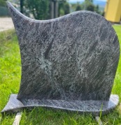 Tablica nagrobkowa z granitu