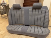 Merceded w201 190 kanapa tylna Z ZAGŁÓWKAMI