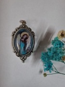 Wisiorek z aniołem w stylu retro handmade 