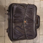 Targus torba walizka na laptopa na kółkach 