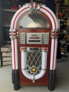 Szafa grająca Auna Graceland TT