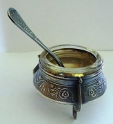 Pojemnik na kawior, na sól posrebrzana solniczka Rosja ZSRR sygnowana