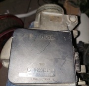 Przepustnica Audi 80 2 l benzyna 115 koni