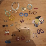 Kobieca biżuteria 21 szt za taką cenę 