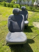 Fotele przednie Renault Traffic