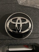 Dekielek Kapsel kapselek 62 mm Logo Toyota Corolla CH-R Camry