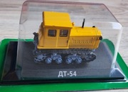DT-54 1:43 HACHETTE 