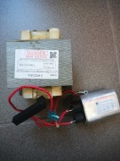 Transformator mikrofali 700W