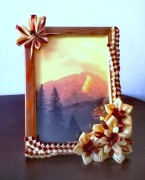 Ręcznie zdobiona ramka na zdjęcie 15x21 cm