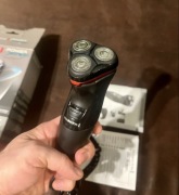 Golarka Remington PR1330 – rotacyjna, 3 głowice, trymer, jak nowa
