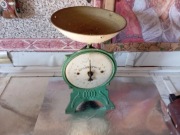 Porządki domowe stara waga 