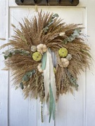 Wianek wieniec boho 65 cm z suszonych traw i dmuszka, jesień dynie jesienny