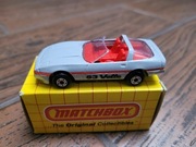 Matchbox Superfast MB 14 '87 Corvette 