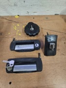 Klamki Korek Zbiornika zamek klapy Fiat 126p Maluch Oryginał 