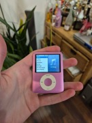 iPod Nano 3 gen 8GB różowy | stan bardzo dobry | słuchawki + kabel