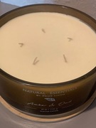 Natural Essentials by Prime Living Amber & Oud nowa duża świeca 1134 g