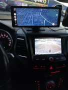 Samochód osobowy marki Sangyong XlV 