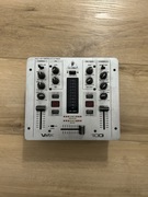 Behringer VMX 100