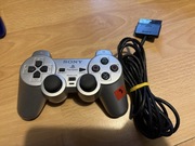 Oryginalny srebrny Dual Shock PS2