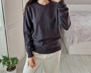 Petroleum wełniany szary sweter w serek 50% wełna S