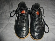 Buty sportowe "halówki" ADIDAS skórzane rozm. 30 (wkładka 18,5 cm)