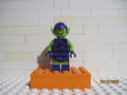 LEGO Marvel Green Goblin - lekko używany, małe ryski