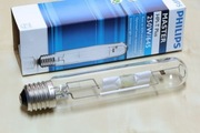 Lampa metalo-halogen Philips HPI-T Plus 250W E40