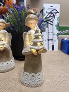 Aniołek szary z choinką LED 26,5 cm