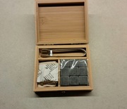 Kostki lodu z kamienia do whisky