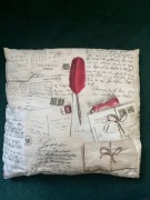 Niebanalne, dwustronne  poduszki, które ozdobią wnętrze. Komplet 2 szt-32zl