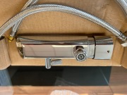 Mieszacz czasowy, samozamykajacy