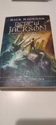 Percy Jackson Tom 1: Złodziej Pioruna - Rick Riordan 