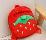 Plecak plecaczek dziecięcy dziewczęcy Truskawka do przedszkola nowy