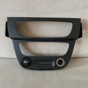 Renault Megane III ramka panel radia klimatyzacji