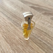 Montana Just Me miniaturka kolekcjonerska - 3 ml edt