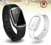 Ultradźwiękowa Opaska na Komary – Ochrona Bez Chemii! CZARNY