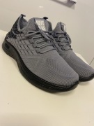 Buty męskie sportowe