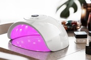 LAVENI Dual UVA/LED - Luna do komfortowego utwardzania modelowania paznokci