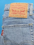 Levis Strauss & Co