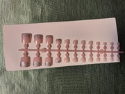 Naklejki na paznokcie 