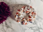 Scrunchie NIEZAPOMINAJKA białe