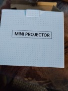 Mini projektor biały Z1