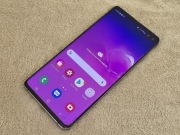 Samsung Galaxy S10+ pęknięta szybka, 100% sprawny, bez blokad.