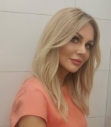 Peruka z włosów naturalnych balejaż 