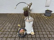 Towotnica nożna z pedałem 12L+ wąż